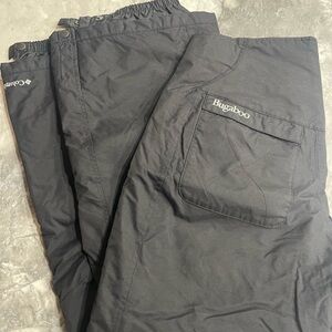 Columbia Bugaboo Women’s  Black Ski Pants
Medium waterproof Omni-tech